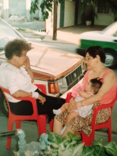 Tia, Cuca y Samantha